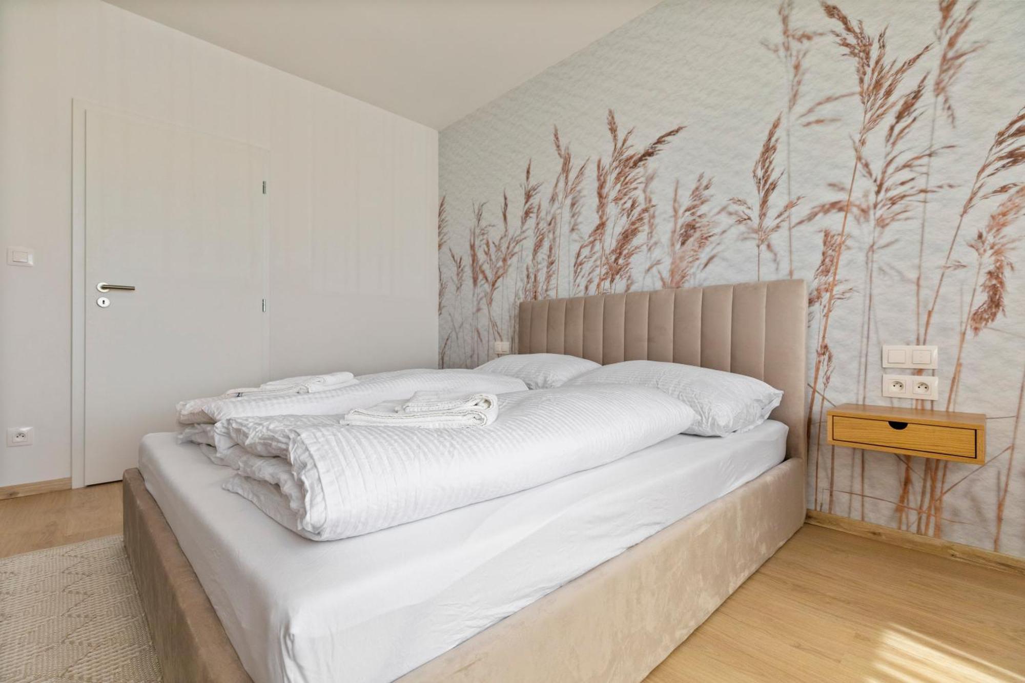 Boho Apt W Jacuzzi, Grill & Garden 莫德拉 外观 照片